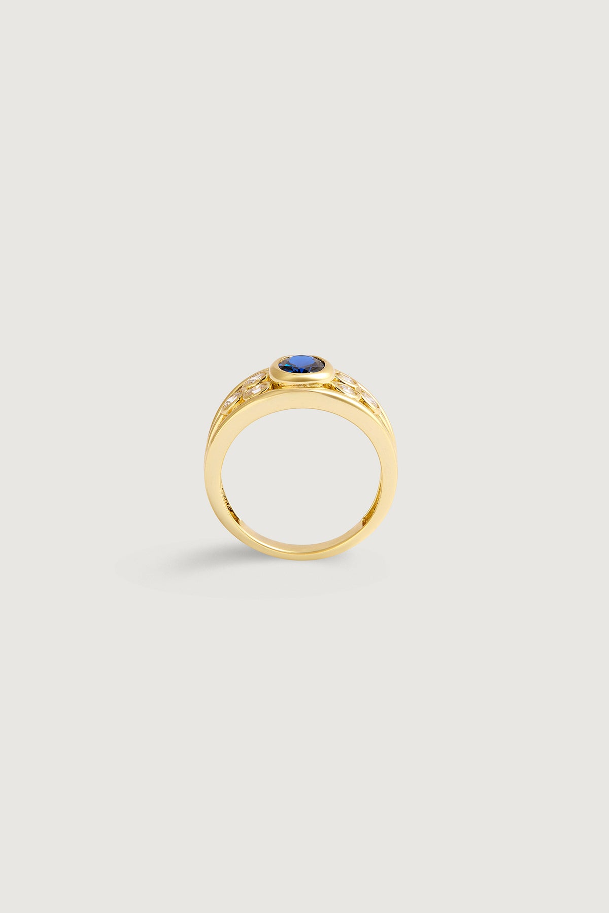 THE LINEN RING
