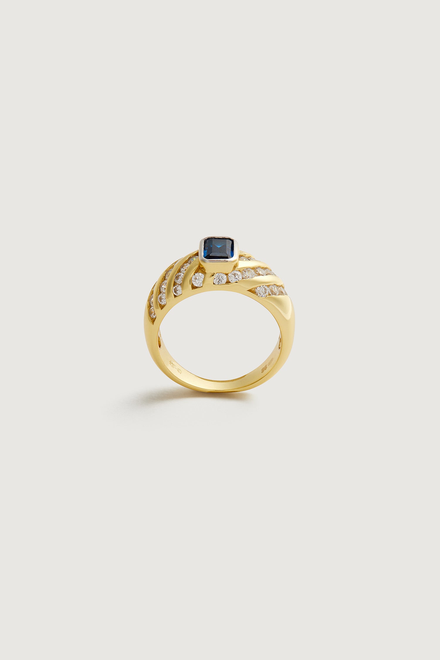 DRAPE RING