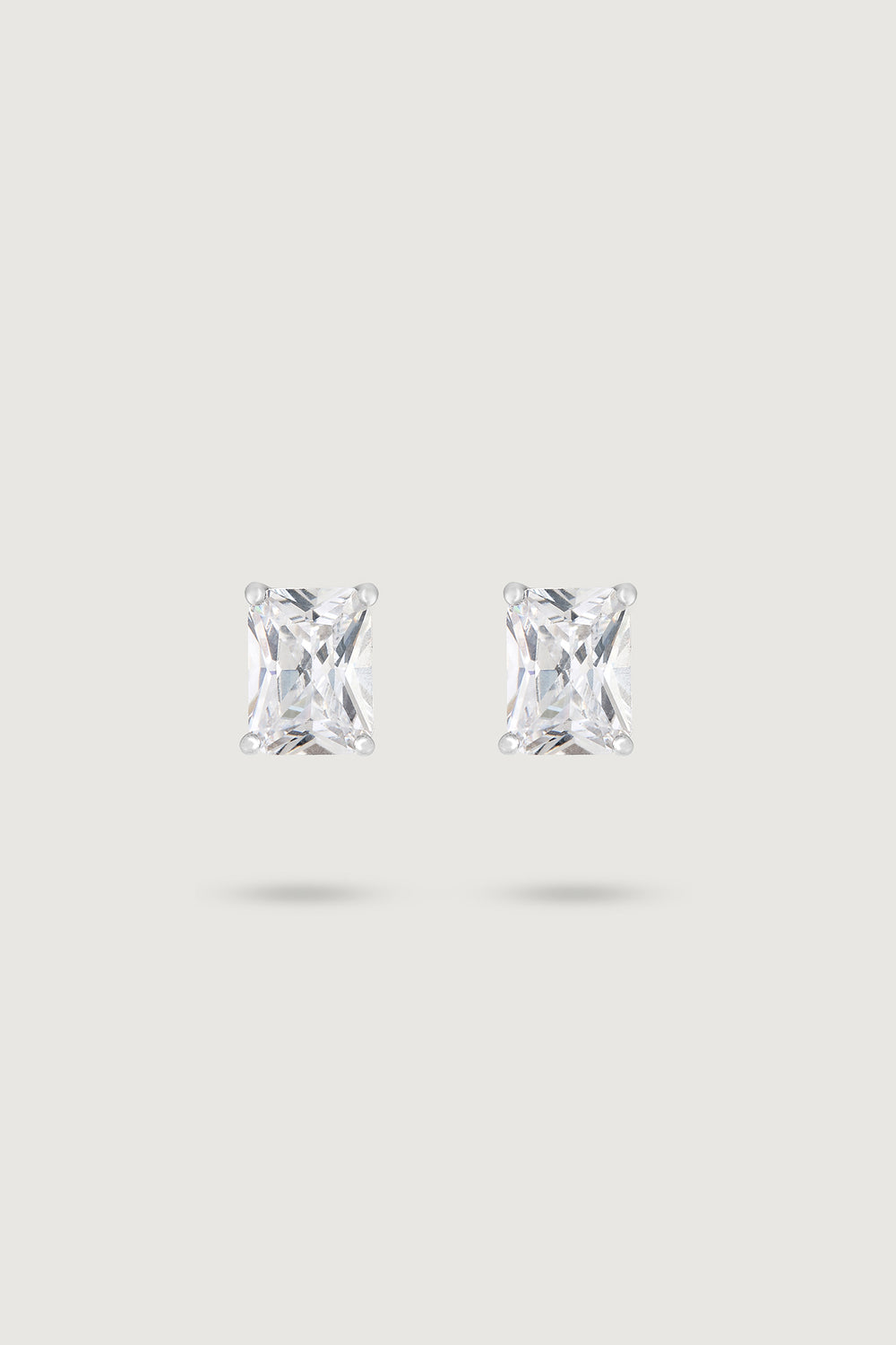 MAXI RECTANGULAR STUD WHITE
