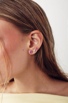 MIDI OVAL STUD WHITE