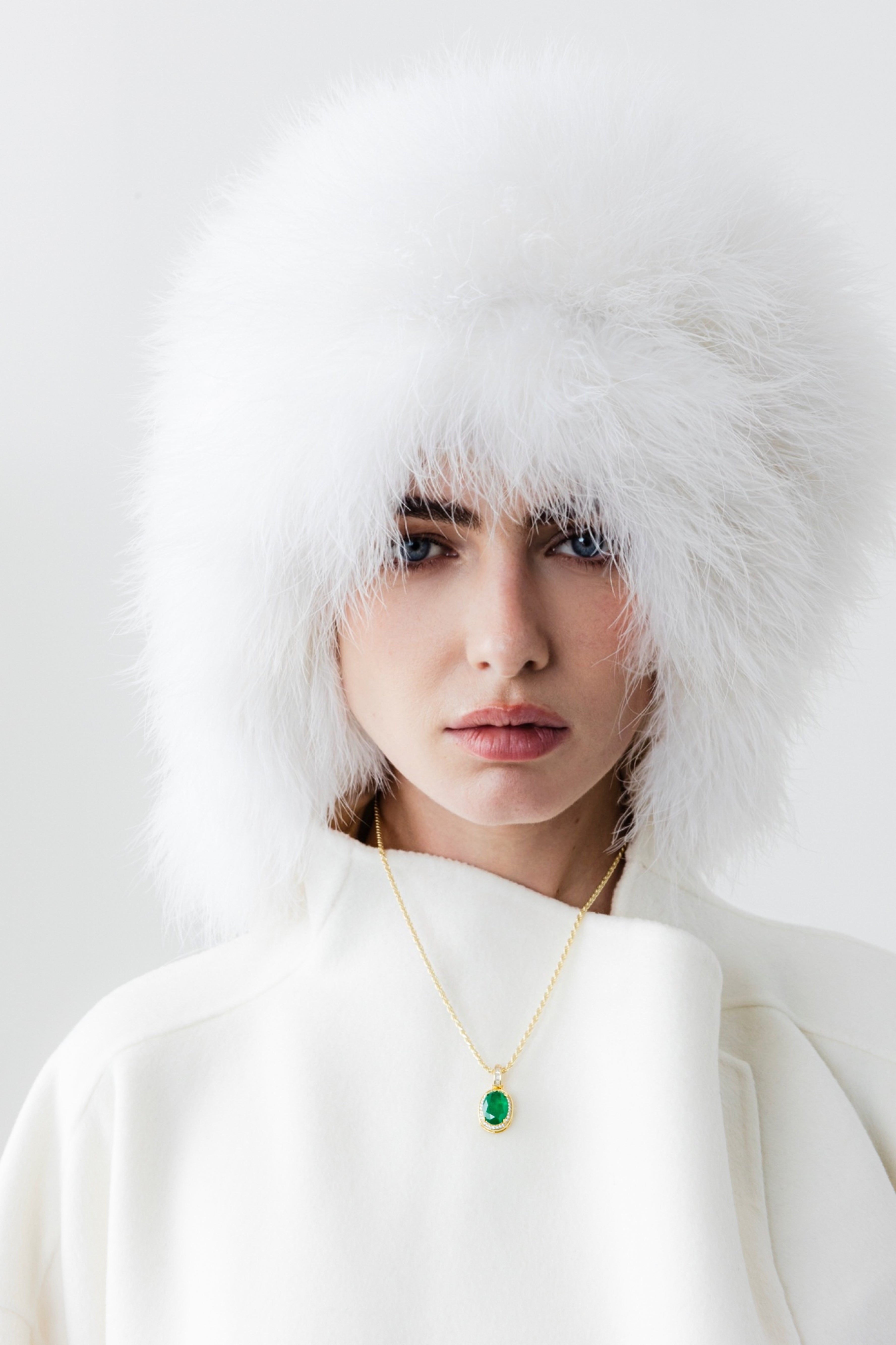 THE OVAL PENDANT VERDE