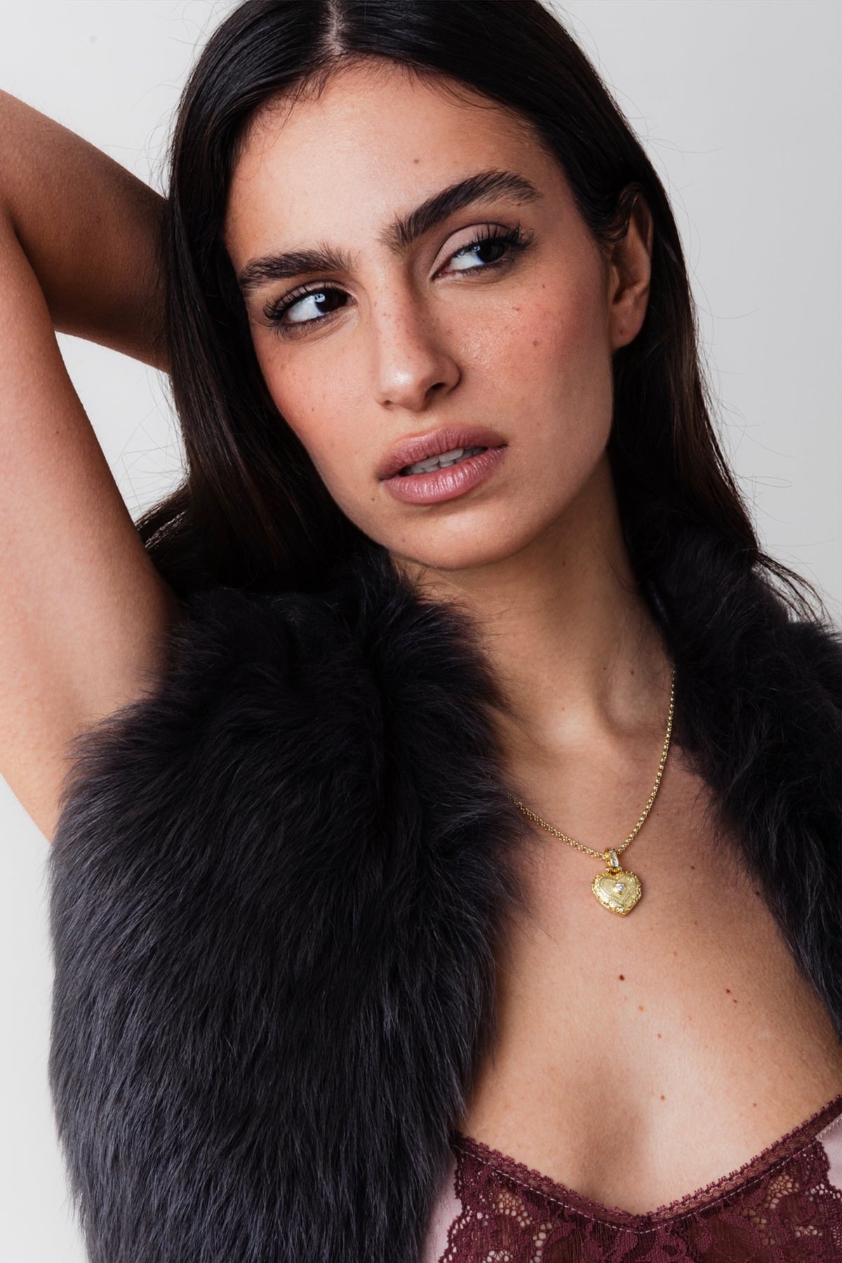 THE LOVE PENDANT GOLD